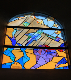 Stained glass in churche in Crendal